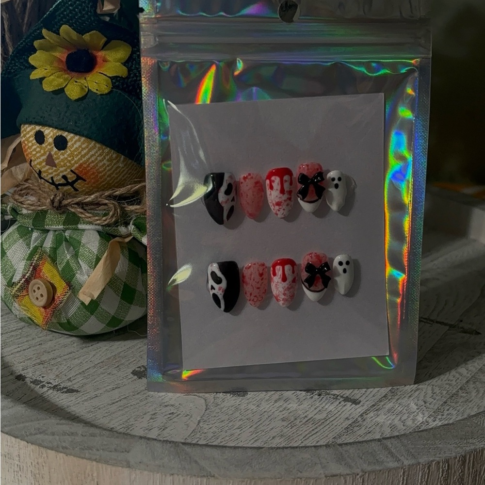 Halloween Themed Nail Set - HANDMADE